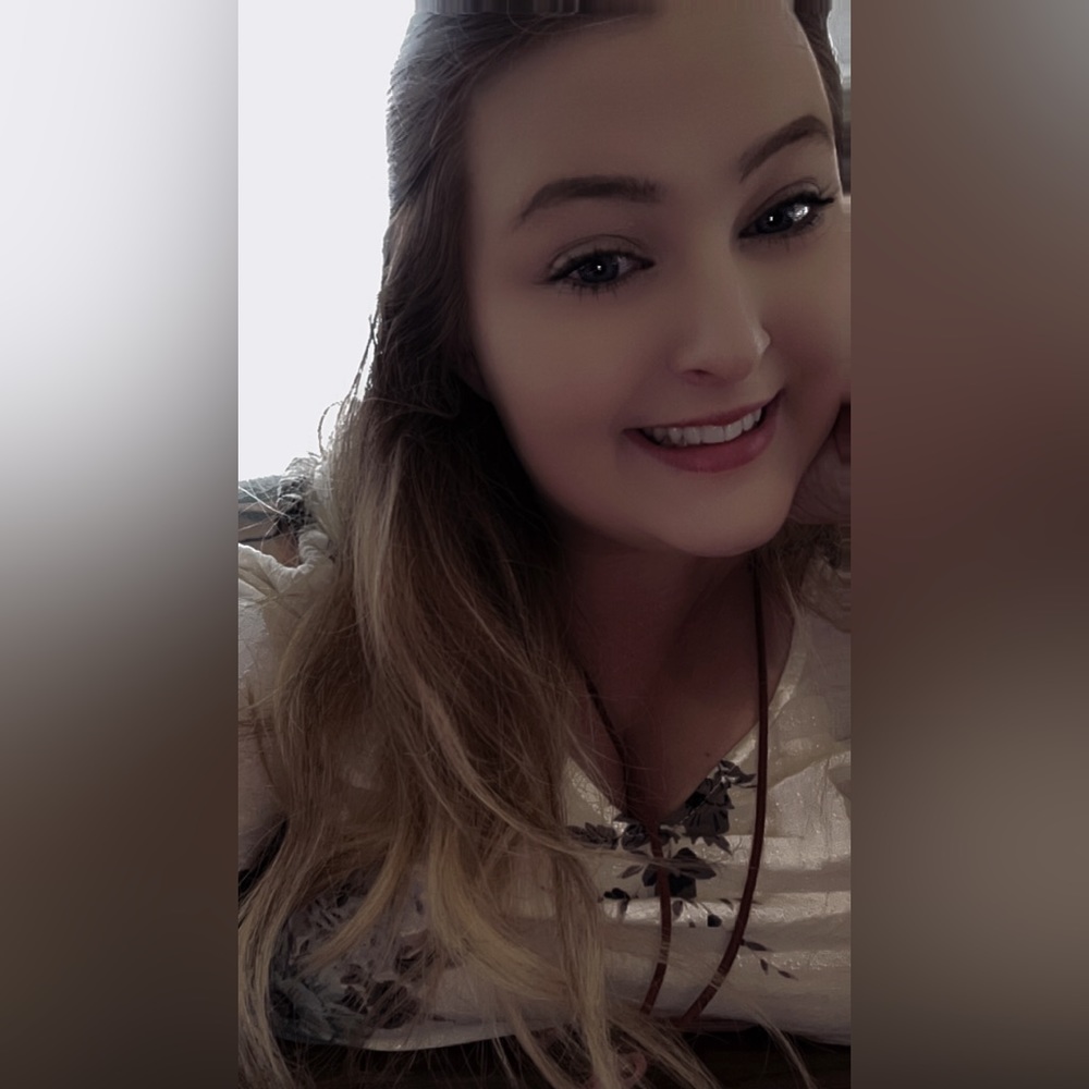 Meet your Posher, Haley
